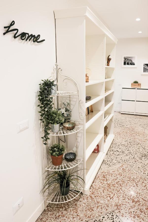 Family Apartment Near Vatican Museum โรม ภายนอก รูปภาพ
