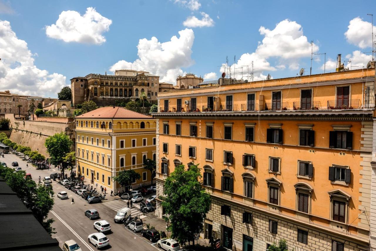 Family Apartment Near Vatican Museum โรม ภายนอก รูปภาพ